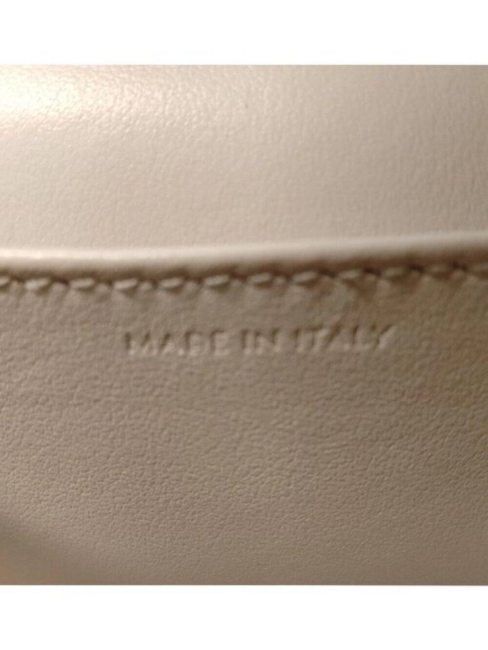 Authentic Celine Triomphe Small Shoulder Bag White Leather Gold Logo Crossbody - Picture 16 of 16